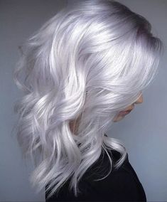 Short Gray Hairstyles That Are Easy and Ageless Silver Hair Color, Silver Blonde, Short Grey Hair, Icy Blonde, Platinum Hair, Platinum Blonde Hair, Pastel Hair