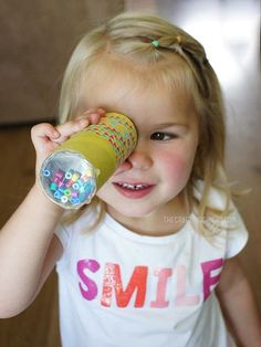 Diy Kaleidoscope, Paper Towel Crafts, Paper Towel Tubes, Toilet Paper Tube, Toilet Paper Crafts, Toilet Paper Roll Crafts, Paper Towel Roll Crafts