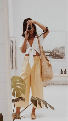 Outfits Guide, Chique Outfit, Europe Outfits, Elevated Style, Summer Fits, Estilo Boho, Looks Style, Mode Inspiration, Outfits Summer