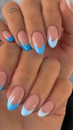 Brighten up your look with our collection of cute summer nails! From sunny yellows to ocean blues perfect for beach days! Ongles Baby Blue, French Tip Nail Designs, Nagel Tips, Cute Gel Nails, Vacation Nails, Short Acrylic Nails Designs, Beach Nails