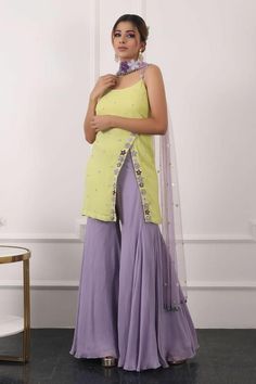 Lilac Combination Colors Outfit, Party Wear Kurti Design, Women Pakistani Dress, Sequin Indian Outfit, Georgette Sharara Suits, Green Combination Outfit Indian, Sharara Outfits Indian, Lilac Indian Outfit, Purple Combination Colors