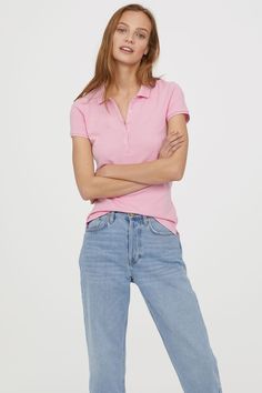 Pink Polo Shirt Outfit Woman, Polo Shirt Outfit Women's, Polo Shirt Outfit, Polo Shirt Outfits, Pink Polo Shirt, Casual Chic Outfits, Pink Polo, Pink Lady, Casual Chic Outfit