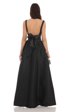 Back Bow Gown in Black | LUCY IN THE SKY Long Winter Dresses, Bow Gown, Black Tie Wedding Guest Dress, Formal Ideas, Lucy In The Sky, Winter Dress Outfits, Black Dress Formal, Prom Dress Inspiration, Black Prom