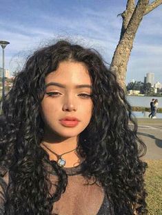 Curly Hair Photos, Beautiful Curly Hair, Black Curly Hair, Curly Girl Hairstyles, Long Curly Hair, Curly Girl, Long Curly, Aesthetic Hair