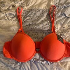 Bra By Mamia Size 36b Spring Padded Bras, Spring Underwire Bra, Spring Bra With Lined Body, Beach Push-up Bra In Solid Color, Solid Color Push-up Bra For Beach, Beach Push-up Bra, Spring Lined Bra, Fitted Push-up Bra For Vacation, Spring Beach Push-up Bra