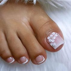 VOTACOS Press on Toenails Press on Nails Short Square 24PCS Fake Toeails with Ombre Daisies Designs Nude Full Cover Glossy Toe Fake Nails Acrylic Toenails for Women Toe Nail X22 Flower Toe Nails, Preppy Nails, Pedicure Designs Toenails, Pedicure Nail Designs, Pretty Toe Nails