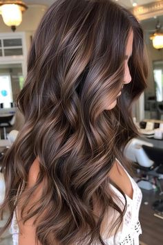 Dimensional Hair, Dark Brown Hair Balayage, Highlights For Dark Brown Hair, Rambut Brunette, Balayage Hairstyles, Brown Hair Looks, Brown Hair Inspo, Brunette Hair With Highlights, Dark Hair With Highlights