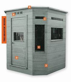 an image of a small building with instructions on how to put the doors in it