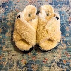 Super Cute Style Smoke Free Home Fuzz Sugar Slide Ugg, Ugg Flip Flops, Mini Ugg Boots, Grey Ugg Boots, Tall Uggs, Chestnut Uggs, Chestnut Boots, Ugg Boots Tall, Black Ugg Boots