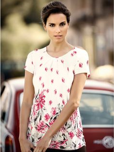 M&Co. Women Floral print top Winter Florals, Floral Print Tops, Jersey Top, Print Top, Color Blocking, Casual Dress