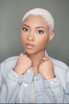 This sister is doing the blond and looking so beautiful. Curling Cream, Short White Hair, Natural Hair Cuts, Meagan Good, Natural Hair Short Cuts, Bald Hair, Short Grey Hair, Platinum Hair