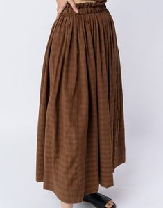 World of Crow Antique brown pull-on skirt Strappy Tops, Brown Midi Skirt, Brown Blouse, Basic T Shirts, Strappy Top, Gathered Skirt, Women's Skirts, Laid Back Style, Mens Accessories Fashion