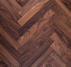 an image of wood flooring that looks like it is made out of herringbones