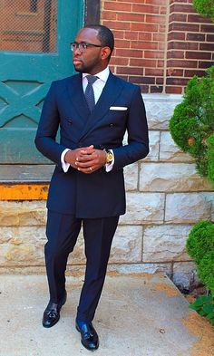 The Navy Double-Breasted Suit. Served straight up. Smart Menswear, Mod Suits, Mens Fashion Blog, Fashion Suits, Sharp Dressed Man, Grown Man, Well Dressed Men, Men's Suits, Gentleman Style