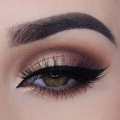 Prettiest I've ever seen Make Up Diy, Make Up Gold, Eyeliner Tips, Rose Gold Makeup, Smokey Eye For Brown Eyes, Beauty Make-up, Makijaż Smokey Eye, Gold Makeup, Wedding Hair Makeup