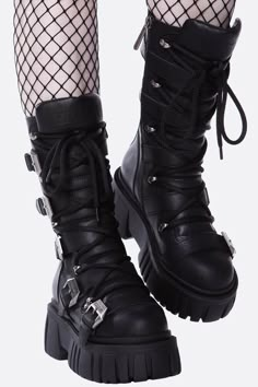 BEELZEBUB. - Faux Leather [Forever].- Chunky Sole.- Statement Straps.- Lace-Up Front. With KILLSTAR Branding, 100% Synthetic Materials. Emo Boots, Ash Boots, Goth Shoes, Goth Boots, Gothic Boots, Demonia Shoes, 2010 Fashion, Black Wardrobe