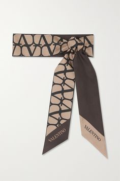 Valentino Garavani's scarf is made from silk-twill and printed with the label's iconic monogram. Try styling yours around the handles of your tote, or as a chic hair accessory. Tory Burch Scarf, Valentino Accessories, Scarf Collection, Chic Hair, Silk Twill Scarf, Luxury Scarves, Silk Scarf Painting, Hermes Scarf, Printed Silk Scarf