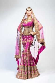 Bollywood Indian Outfits Modern, Desi Attire, Elegant Fashion Wear, Culture Day, India Culture, Beautiful Sarees, Indian Inspired, Indian Couture, Bridal Lehengas