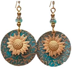 Hp Striking Colors! Vibrant Turquoise And Gold Dangling Earrings. Lightweight. Nwt Sunflower Daisy, Dangle Earrings Boho, Daisy Charm, Sunflower Earrings, Spiral Earrings, Ethnic Earrings, Trendy Boho, Bohemian Earrings, Everyday Earrings