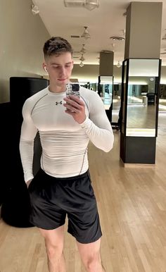 Compression Shirt Outfit Men, Compression Shirt Men Outfit, Men Compression Shirt, Men Gym Outfit, Gym Fits Men, Compression Shirt Men, Shopping Link, Girl Shopping