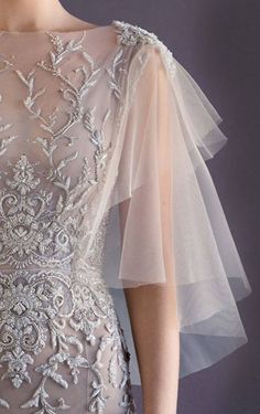 Paolo Sebastian, Mode Tips, Fashion Design Collection, 2016 Trends, Gorgeous Gowns, Beautiful Gowns, Fancy Dresses, A Dress