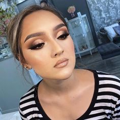 Taupe Wedding Makeup, Maternity Hair And Makeup, Glam Bride Makeup Hooded Eyes, Maternity Photoshoot Makeup Ideas, Cut Crease Bridal Makeup, Maternity Makeup Ideas, Wedding Glam Makeup Brides, Maternity Photoshoot Makeup, Full Face Makeup Glam