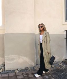 Raincoat Outfit, Trench Coat Outfit, Mode Zara, Mode Inspo, Winter Fits, 가을 패션, Autumn Outfit, Looks Style, Winter Fashion Outfits