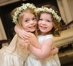 Silk Flower Girl Wreath First Communion Wreath Wedding Flower Girl Wreaths, Communion Headpiece, Holly Flower, Flower Girl Halo, Girls Halo, Holly Wedding, Fresh Wedding Flowers, White Flower Crown, Wedding Flower Design