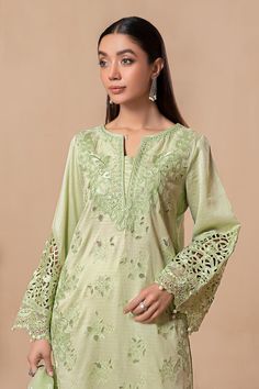 Casual Embroidered Lawn Suit For Summer, Fitted Casual Lawn Suit For Spring, Casual Fitted Lawn Suit For Spring, Green Tops With Printed Motifs For Eid, Pista Green Long Sleeve Lawn Suit For Spring, Green Long Sleeve Lawn Suit For Summer, Maria B, Shalwar Kameez, Suit Fabric