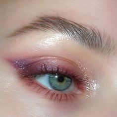 Berry Eyeshadow Looks, Ethereal Eye Makeup, Amethyst Makeup, Coral Makeup Looks, Berry Makeup Look, Ethereal Eyeshadow, Fun Eyeshadow Looks, Berry Eyeshadow, Makeup Capsule