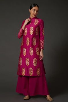 Block Printed Kurta, Kurta And Palazzo, Kurta With Palazzo, Red Kurta, Rohit Bal, Palazzo Set, Gold Fabric, Floral Motifs, Pattern Blocks