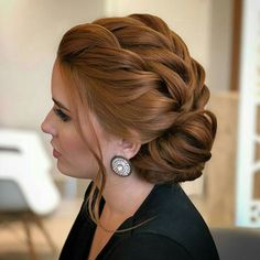 Medium Hair Styles For Women, Wedding Hair Up, Guest Hair, Bridal Hair Buns, Long Hair Wedding Styles, Long Red Hair, Bun Hairstyles For Long Hair, Penteado Cabelo Curto