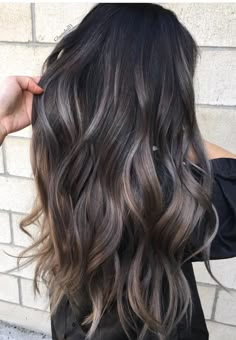 Hair Color Flamboyage, Charcoal Hair, Ash Brown Hair, Gorgeous Hair Color, Balayage Brunette, Hair Shades