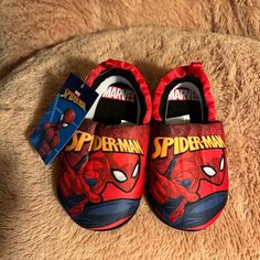 Marvel Boys L9/10 Spider Man House Shoes. This Shoes Are Red And Black. Red Non-slip Indoor Slippers, Red Sneakers With Soft Sole For Playtime, Red Slip-resistant Synthetic Sneakers, Red Non-slip Closed Toe Sneakers, Red Round Toe Slippers For Indoor Use, Red Synthetic Slippers, Casual Synthetic Slippers With Soft Sole, Red Non-slip Slip-on Slippers, Comfortable Red Closed Toe Sneakers