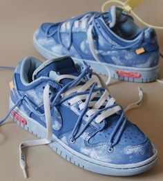 Dunk Low Shoes, Nike Sports Shoes, Off White Dunks, Sports Shoes Outfit, Low Shoes, Shoes Outfit, Cheap Nikes, Nike Sports