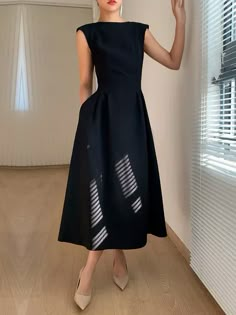 Elegant Plain Boat Neck Regular Fit Dress | stylewe Formal Dresses Over 60, 1950 Dresses Formal, Graduation Party Attire For Women, Unique Vintage Dress, Midi Office Dress, Casual Vintage Dress, Black Boatneck Dress, Black Tie Wedding Guest Dress Older Woman, Bat Mitzvah Outfits For Guests