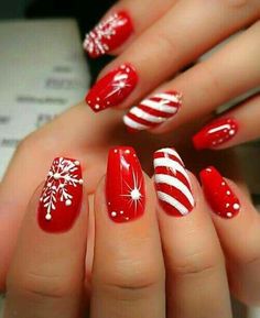 Xmas Nail Art Christmas, Holiday Nail Designs Christmas, Xmas Nails Acrylic, Nail Ideas For Winter, Nail Designs Christmas, Nail Art Christmas, Xmas Nail, Xmas Nail Art