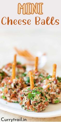 mini cheese balls Appetizer For Thanksgiving, Mini Cheese Balls, Thanksgiving Appetizers Healthy, Friendsgiving Food Ideas, Easy Picnic Food, Cheese Ball Bites, Thanksgiving Appetizers Easy, Friendsgiving Food, Party New Year