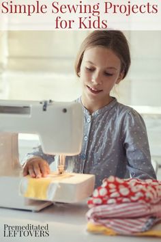 Simple Sewing Projects For Kids - A list of basic sewing supplies needed and 2 simple sewing projects perfect for beginning sewers. Each DIY Sewing Tutorial is an easy guide and does not require a pattern. Simple Sewing Projects For Kids, Simple Sewing Projects, Sewn Gifts, Pillow Sewing, Teaching Sewing, Diy Sewing Tutorials, Sewing Courses, Basic Sewing, Simple Sewing