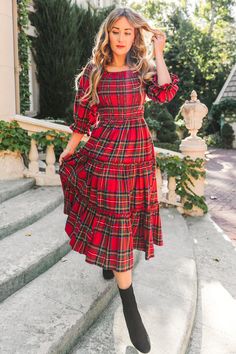 Cute Christmas Dresses For Women, Modest Christmas Dresses, Womens Christmas Dresses, Christmas Dress Women Classy, Christmas Dresses Women, Cute Christmas Outfits For Women, Christmas Looks Outfits