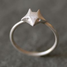 "Please read my shop announcement for delivery time. If you need it by a specific date, please contact me first. Thank you! Gift packaging as well as a gift note is available at checkout. If you want to include a note, add your message in the note box during checkout. Small fox ring in sterling silver. The fox is approx. 3/8\" wide. Also offered with diamond eyes as well as in 14k gold in separate listings. Please specify ring size at the time of order. If you have any special requests or questi Michelle Chang, Fox Ring, What Does The Fox Say, Diamond Eyes, Ring Simple, Silver Fox, Shiny Things, Magpie, Animal Jewelry