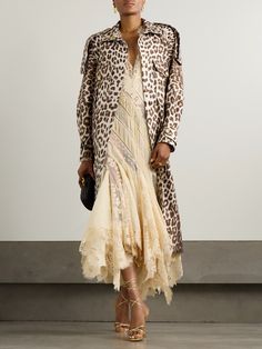 Zimmermann's 'Illustration' coat is a deviation from the brand's signature bohemian styles but still just chic and cool. Made from wool and silk-blend twill, it's patterned with bold leopard spots and has utilitarian patch pockets and elongated shoulder epaulettes. School Moodboard, Shoulder Epaulettes, Twill Coat, Exclusive Dress, Leopard Spots, Dress Trousers, Polo Dress, Summer Hats, Clothes Collection