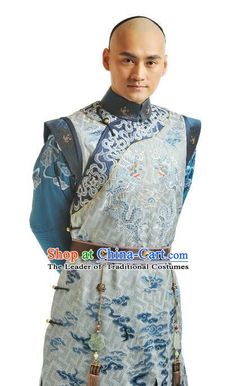 Ancient Palace, Shang Dynasty, Graduation Fashion, Earth Kingdom, Chinese Picture, Qin Dynasty, Mandarin Collar Shirt, Ethnic Dresses