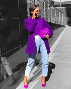 Fashion Color Combos, Outfit Idea For Summer, Idea For Summer, Lilac Blazer, Colour Combinations Fashion, Color Combos Outfit, Color Blocking Outfits, Blue Denim Pants, Purple Outfits