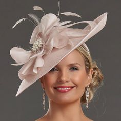 Fascinator Hats Hairstyles, Hats For Weddings For Women, Mother Of The Bride Hair Accessories, Mother Of The Bride Hats Weddings, Mother Of The Bride Hair With Fascinator, Mother Of The Bride Hair With Hat, Wedding Hat Hairstyles, Mother Of The Bride Hats Fascinators, Mother Of The Bride Fascinator