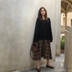 Lasaky - Vintage Brown Plaid High Waist Midi Skirt with Grid Pattern Plaid Midi Skirt Outfit, Plaid Skirt Fall Outfit, Tartan Midi Skirt, Gothic Harajuku Fashion, Aesthetic Plaid, Brown Midi Skirt, Long Plaid Skirt, Plaid Midi Skirt, Egirl Fashion