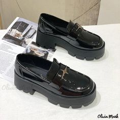 Olivia Mark - Elevated Black Formal Loafers with Thick Soles, Rounded Toe, and Slip-Resistant for Men Black Formal Shoes, Mens Black Dress Shoes, Black Leather Dress Shoes, Rough Heels, Black Leather Dresses, Formal Loafers, Black Formal, Black Leather Loafers, Platform Loafers