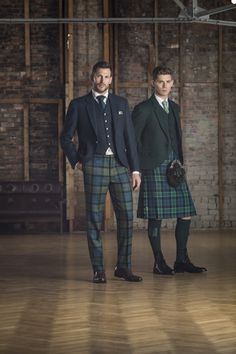 Kilt Groomsmen, Men Kilt Wedding, Tartan Trousers Men Wedding, Wedding Kilts Grooms, Preppy Outfits Men, Wedding Guest Outfit Men, Guys In Kilts