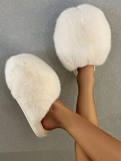 Fluffy Shoes, Pom Pom Slippers, Girl Shadow, White Slippers, Home Slippers, Fuzzy Slippers, Slippers For Girls