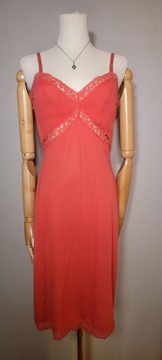 Gorgeous vintage 1970's red slip by Vanity Fair is great under a dress. or alone as a dress. The ruching on top is divine.   Great condition, one spot of discoloration on the back upper hip area (pictured) Pullover Adjustable straps  Leave trim  Armpit to Armpit - 16.5" Waist  - 14.5" Length  - 39" Vintage Slip, Vanity Fair, Size Tag, Festival Season, Lace Trim, 1970s, Adjustable Straps, Bathing Beauties, Slip On